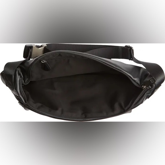 Ted Baker Cobbra Unisex Black Belt Bag Blue Trim - Picture 3 of 15